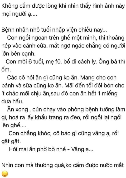 Xót xa hình ảnh bé trai 6 tuổi có mẹ là F0 phải cách ly một mình